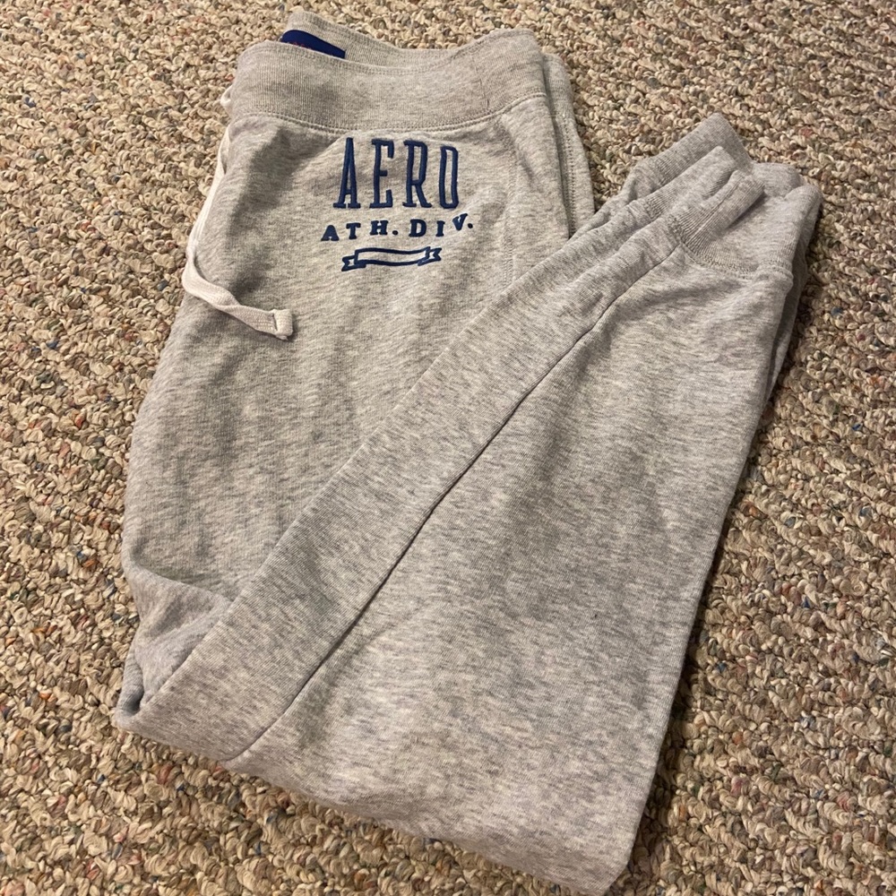 Aero joggers
